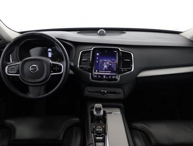 Volvo XC90  B5 AWD Inscription