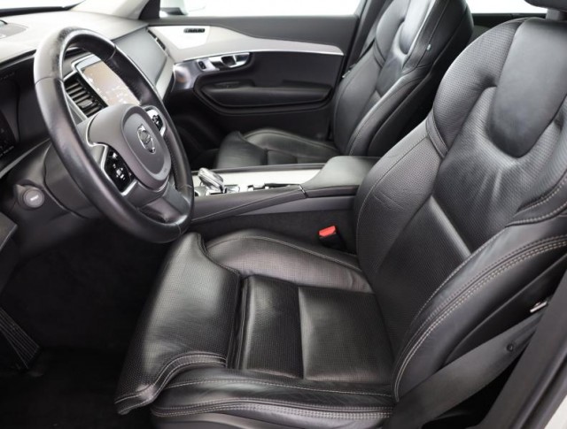 Volvo XC90  B5 AWD Inscription