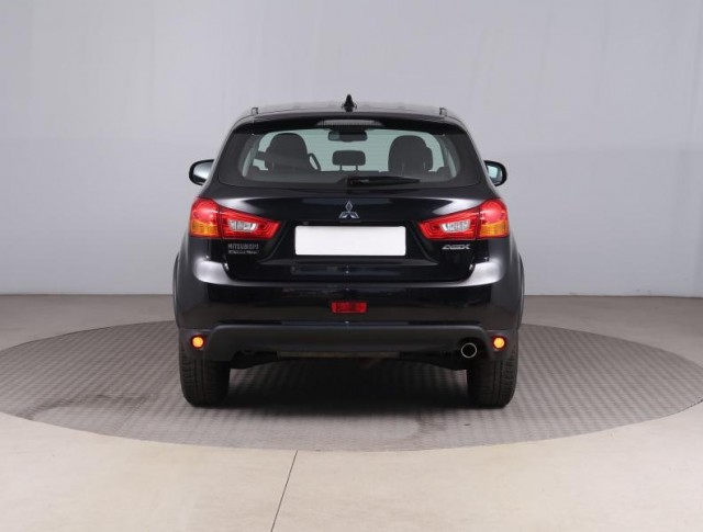 Mitsubishi ASX  1.6 MIVEC 