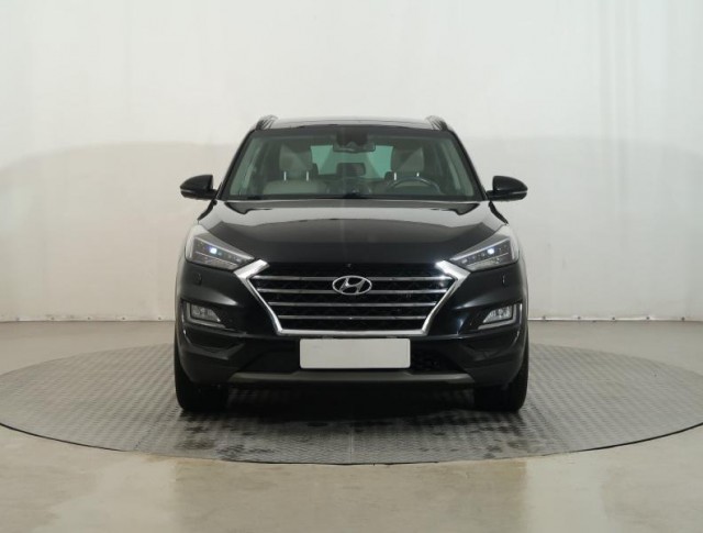 Hyundai Tucson  2.0 CRDi 