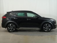 Hyundai Tucson  2.0 CRDi 