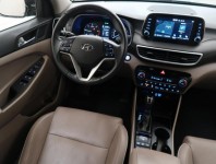 Hyundai Tucson  2.0 CRDi 