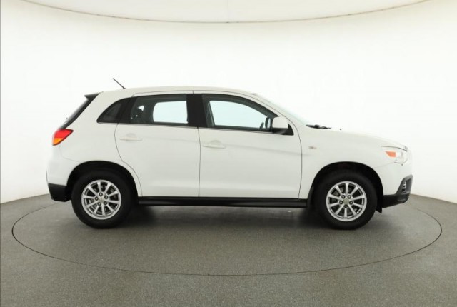 Mitsubishi ASX  1.8 DI-D MIVEC 