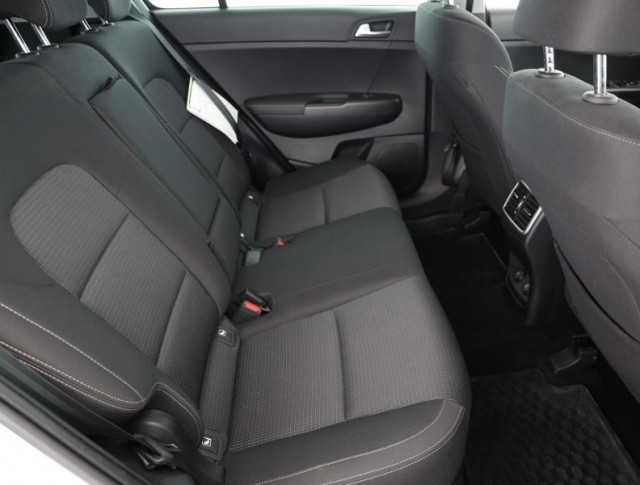 Kia Sportage  1.6 CRDi 