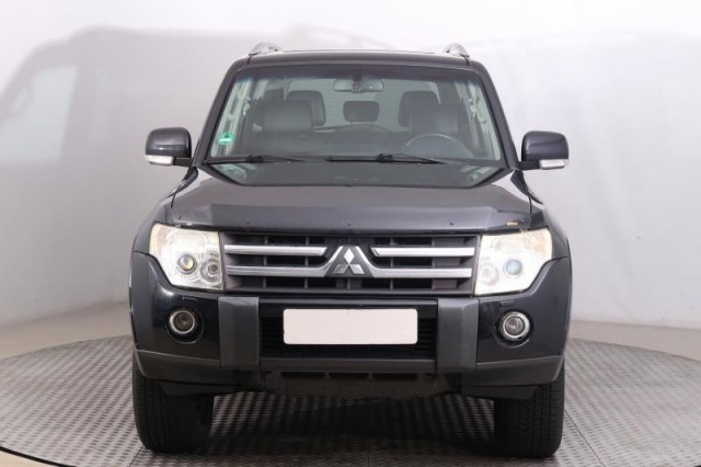 Mitsubishi Pajero  3.2 DI-D 
