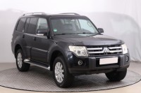 Mitsubishi Pajero  3.2 DI-D 