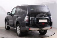 Mitsubishi Pajero  3.2 DI-D 