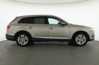 Audi Q7  3.0 TDI .