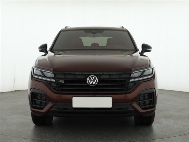 Volkswagen Touareg  3.0 TDI R