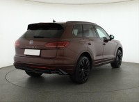 Volkswagen Touareg  3.0 TDI R