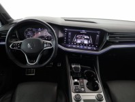 Volkswagen Touareg  3.0 TDI R