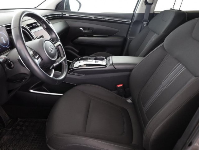 Hyundai Tucson  1.6 T-GDI 48V MHEV 