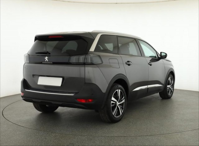Peugeot 5008  1.5 BlueHDi 