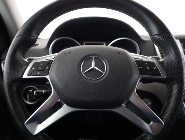 Mercedes-Benz ML  ML 350 BlueTEC 