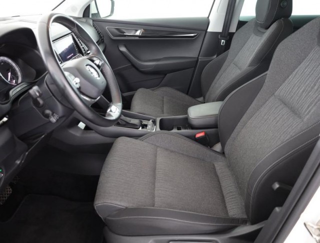 Škoda Karoq  1.5 TSI Style