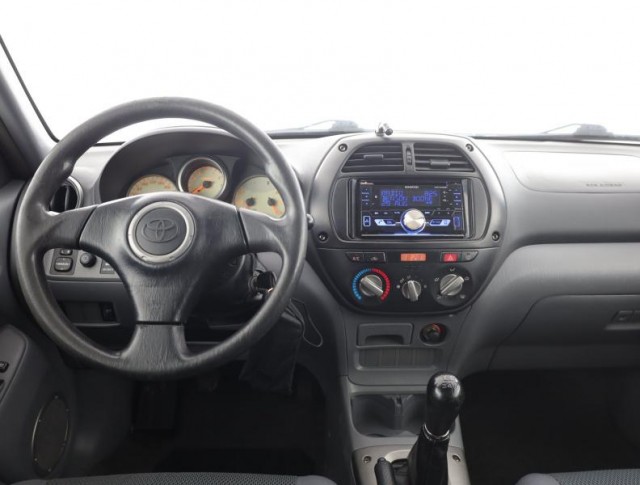Toyota RAV 4  1.8 VVT-i 