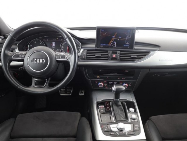 Audi A6 Allroad  3.0 TDI 