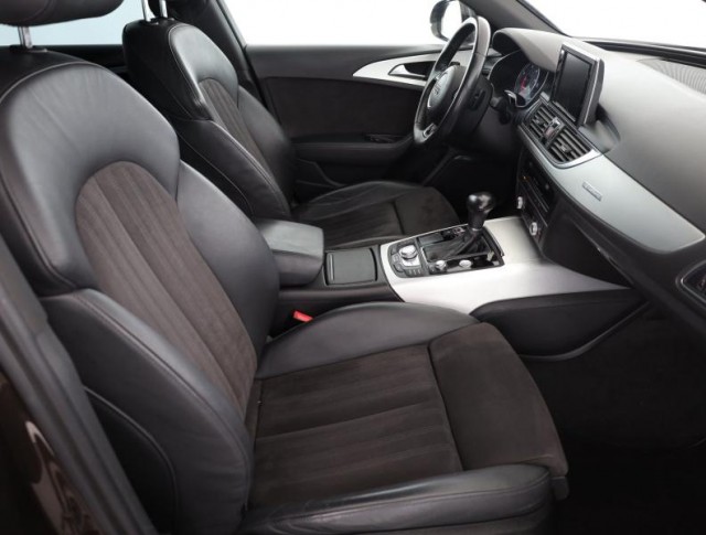 Audi A6 Allroad  3.0 TDI 