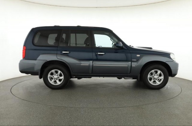 Hyundai Terracan  2.9 CRDi 