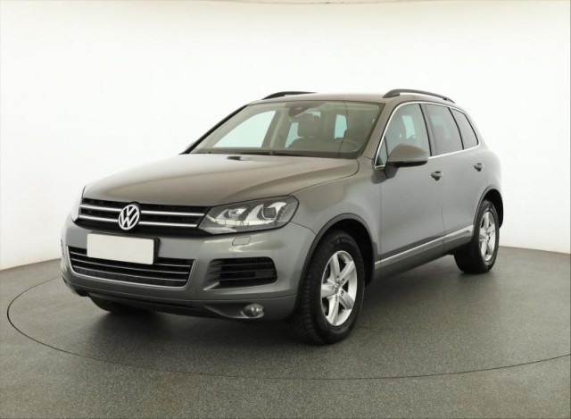 Volkswagen Touareg  3.0 TDI 