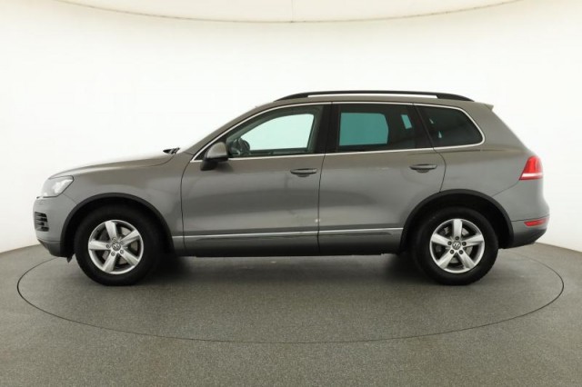 Volkswagen Touareg  3.0 TDI 