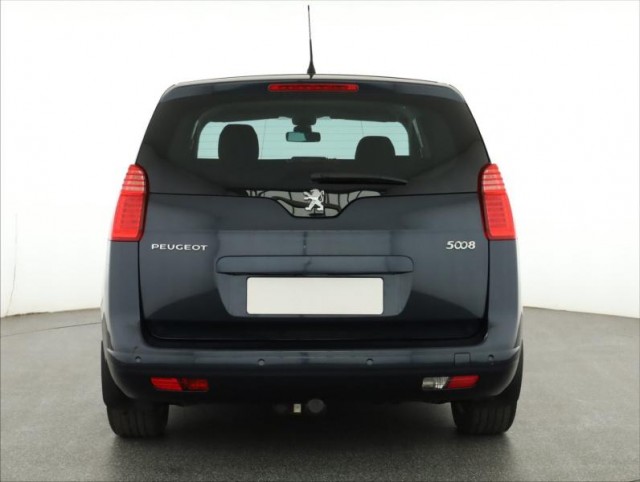 Peugeot 5008  2.0 BlueHDi 
