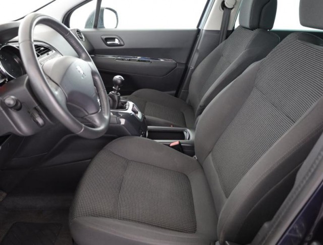 Peugeot 5008  2.0 BlueHDi 