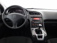 Peugeot 5008  2.0 BlueHDi 