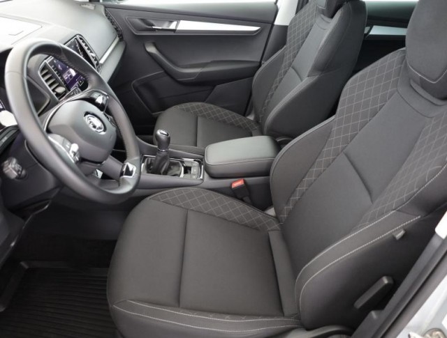 Škoda Karoq  1.0 TSI Ambition Plus