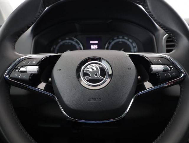 Škoda Karoq  1.0 TSI Ambition Plus