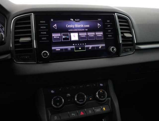 Škoda Karoq  1.0 TSI Ambition Plus