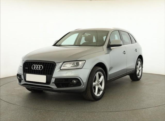 Audi Q5  2.0 TDI 