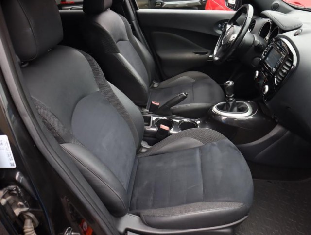 Nissan Juke  1.2 DIG-T N-Connecta