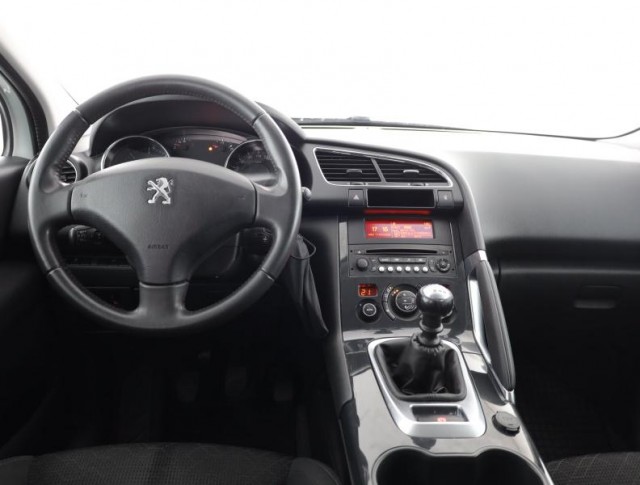 Peugeot 3008  1.6 BlueHDi 
