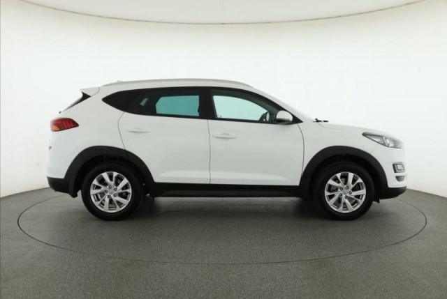 Hyundai Tucson  1.6 CRDi Trikolor