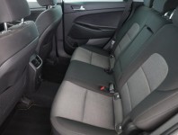 Hyundai Tucson  1.6 CRDi Trikolor