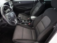 Hyundai Tucson  1.6 CRDi Trikolor