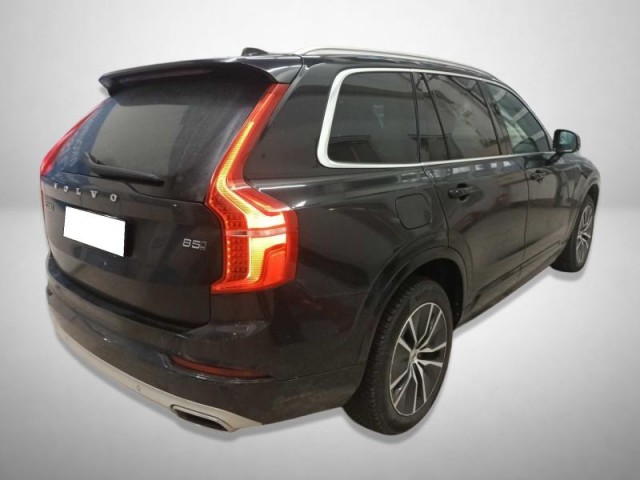 Volvo XC90  B5 AWD Momentum