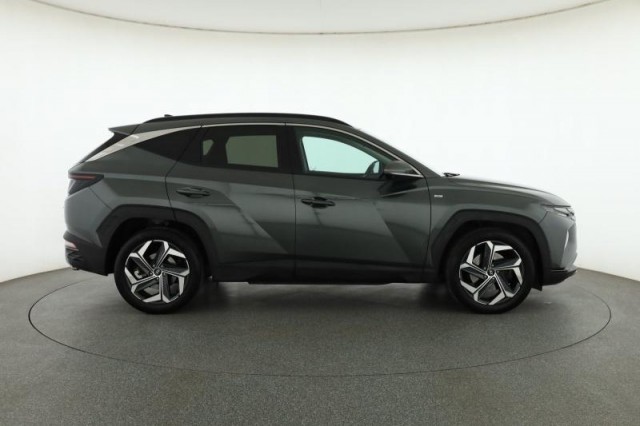 Hyundai Tucson  1.6 T-GDI 48V MHEV 