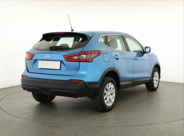Nissan Qashqai  1.3 DIG-T 