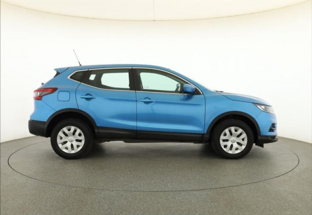 Nissan Qashqai  1.3 DIG-T 