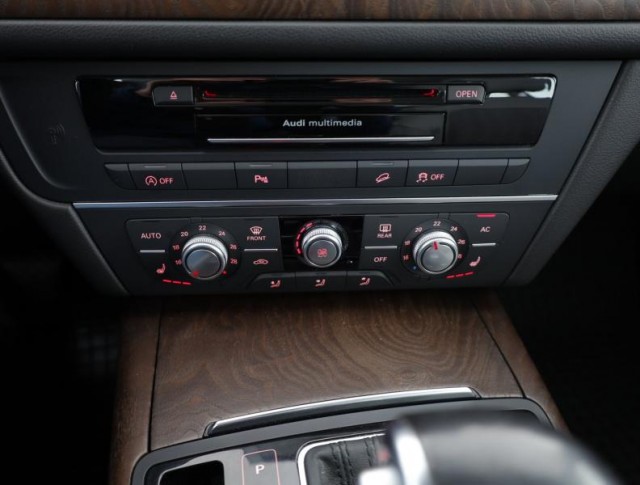 Audi A6 Allroad  3.0 BiTDI 