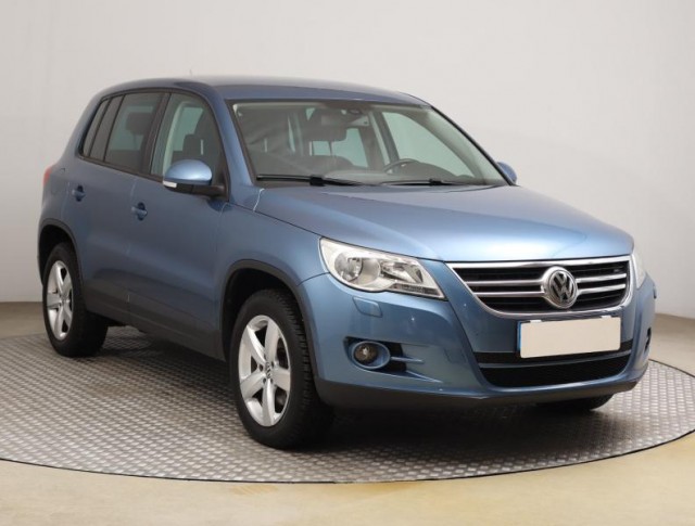 Volkswagen Tiguan  2.0 TSI 