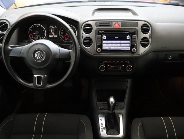 Volkswagen Tiguan  2.0 TSI 