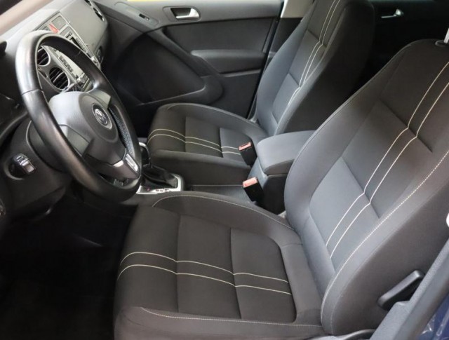 Volkswagen Tiguan  2.0 TSI 