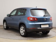 Volkswagen Tiguan  2.0 TSI 