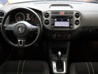 Volkswagen Tiguan  2.0 TSI 