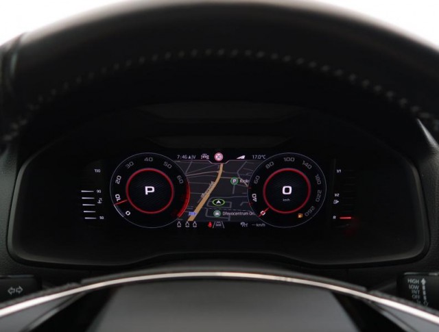 Škoda Karoq  1.5 TSI Sportline