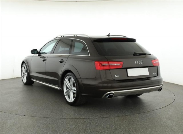 Audi A6 Allroad  3.0 TDI 