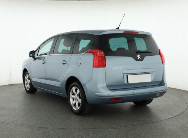 Peugeot 5008  2.0 HDI 